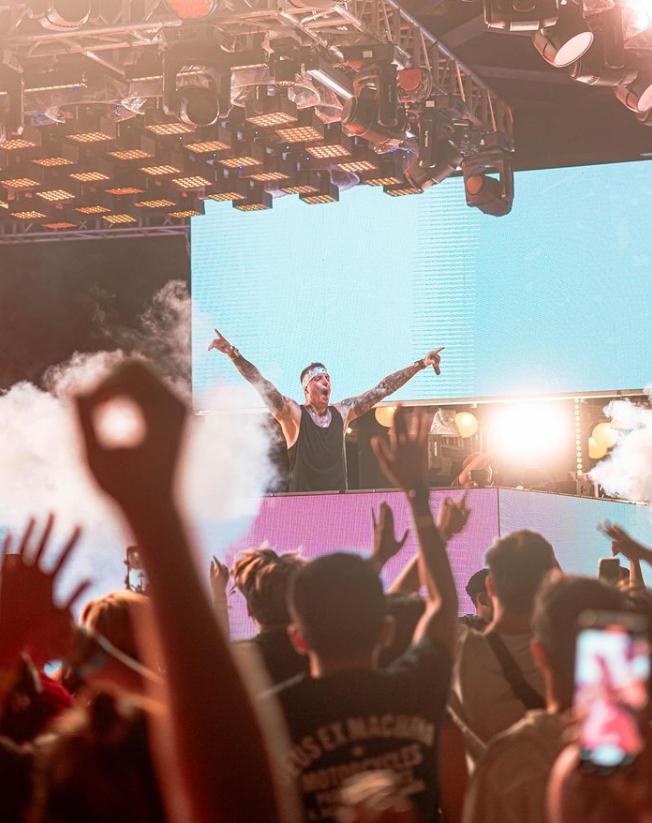 Atlas Beach Club